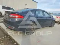 2018 Ford FUSION photo