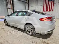 2018 Ford FUSION фото