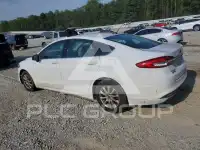 2018 Ford FUSION фото