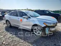 2018 Ford FUSION фото