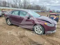 2018 Ford FUSION фото