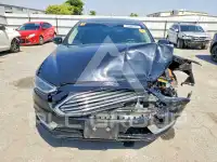 2018 Ford FUSION фото