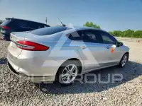 2018 Ford FUSION фото
