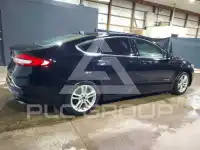 2018 Ford FUSION фото
