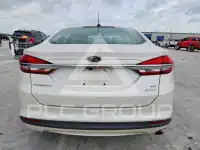 2018 Ford FUSION фото