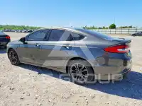 2018 Ford FUSION фото