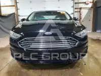 2018 Ford FUSION фото
