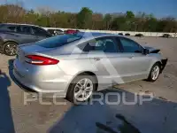 2018 Ford FUSION фото