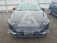 2018 Ford FUSION фото