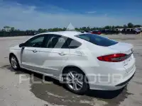 2018 Ford FUSION фото
