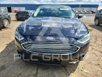 2018 Ford FUSION фото