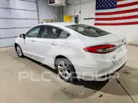 2018 Ford FUSION фото