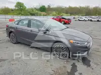 2018 Ford FUSION фото