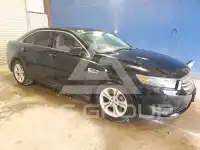2018 Ford TAURUS фото