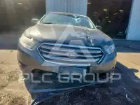 2018 Ford TAURUS photo