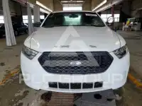 2018 Ford TAURUS фото