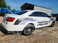 2018 Ford TAURUS фото