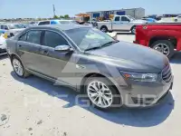 2018 Ford TAURUS фото