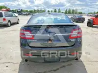 2018 Ford TAURUS photo
