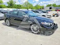 2018 Ford TAURUS photo