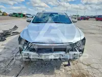 2018 Ford TAURUS фото