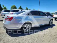 2018 Ford TAURUS фото