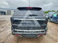 2018 Ford EXPLORER photo