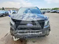 2018 Ford EXPLORER photo