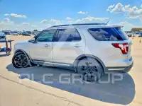 2018 Ford EXPLORER фото
