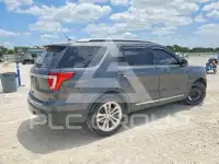 2018 Ford EXPLORER photo