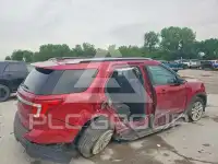 2018 Ford EXPLORER photo