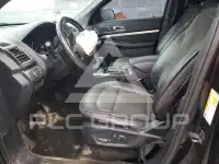 2018 Ford EXPLORER photo