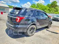 2018 Ford EXPLORER фото