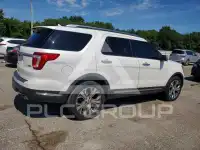 2018 Ford EXPLORER photo