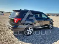 2018 Ford EXPLORER photo