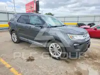 2018 Ford EXPLORER photo