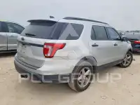 2018 Ford EXPLORER photo