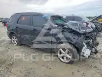 2018 Ford EXPLORER photo