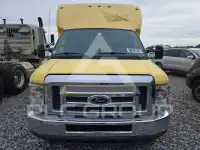 2018 Ford E-350 фото