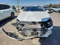 2018 Hyundai Elantra фото