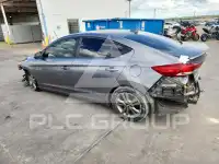 2018 Hyundai Elantra фото