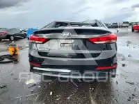 2018 Hyundai Elantra фото