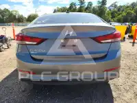 2018 Hyundai Elantra фото