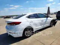 2018 Hyundai Elantra фото