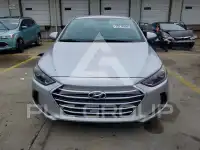 2018 Hyundai Elantra photo