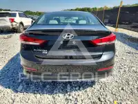2018 Hyundai Elantra photo