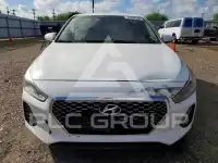2018 Hyundai Elantra фото