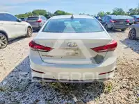 2018 Hyundai Elantra photo