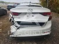 2018 Hyundai Elantra фото
