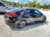 2018 Hyundai Elantra фото